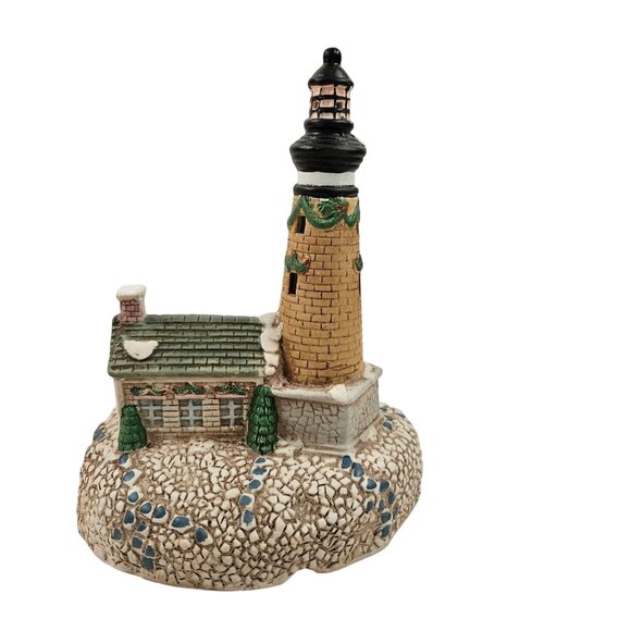 Porcelain Lighthouse Nightlights Ltd Commodities 19645 Vintage Christmas Village - Picture 4 of 9